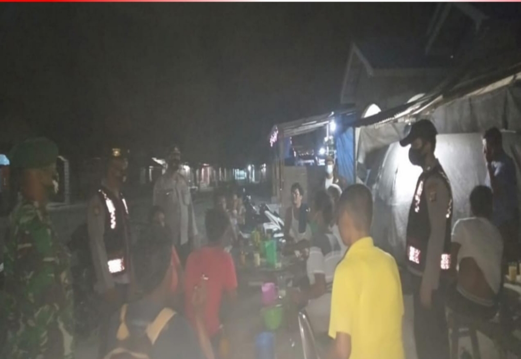 Tegaskan Prokes Covid-19 Dimasyarakat Polsek Bandar Khalifah Gelar Oprasi Yustisi