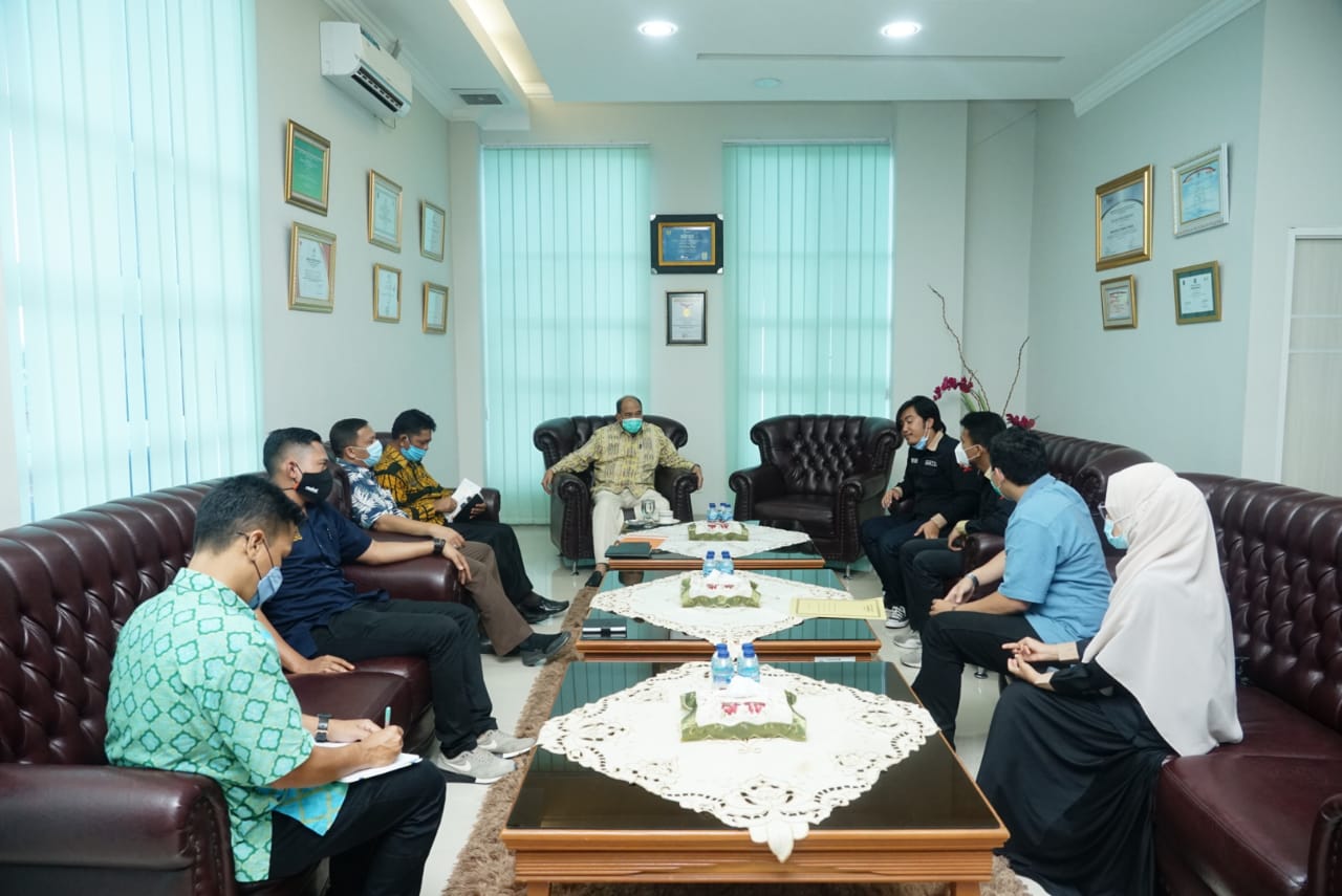 Audiensi Ke Walikota Tebingtinggi , AMTT Sampaikan Survei Jejak Pendapat