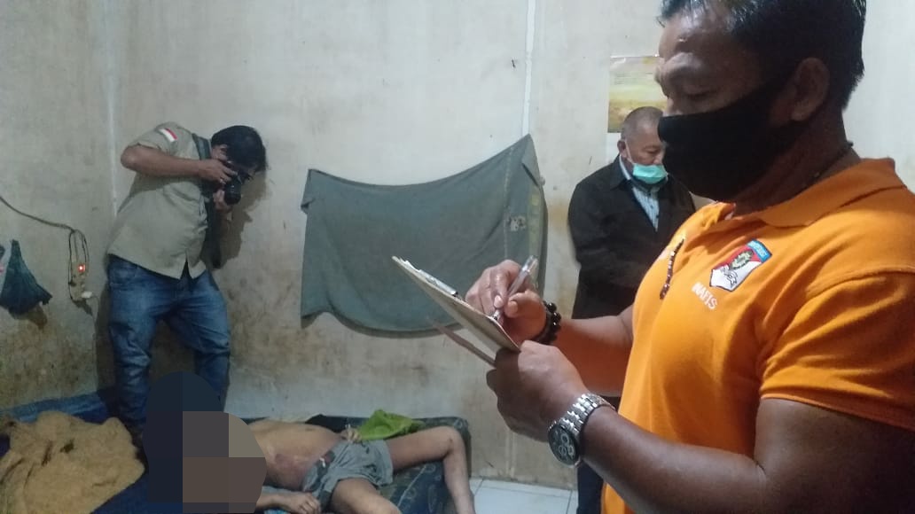 Diduga Sakit Perut Kambuh, Seorang Penghuni Kos Tewas Didalam Kamar |