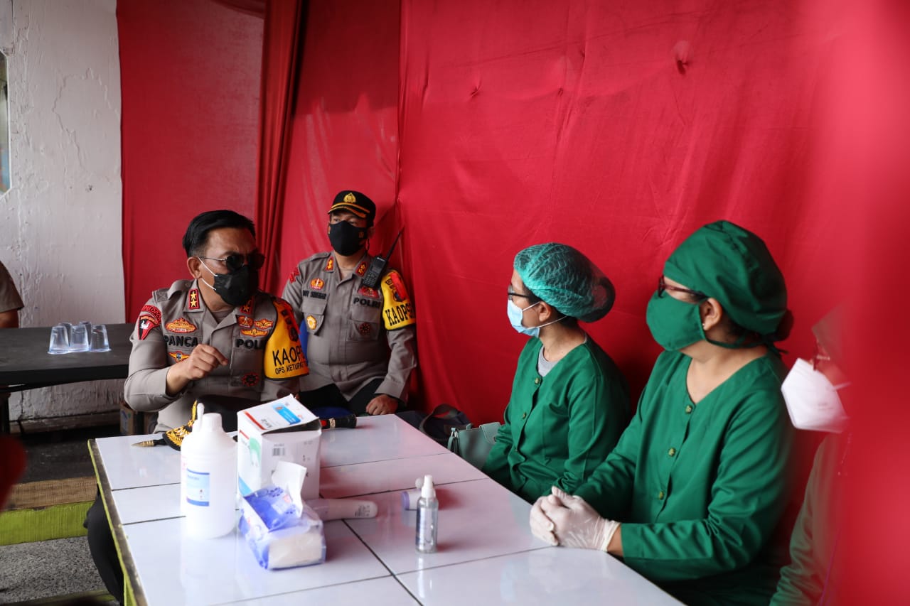 Kapolda Sumut Tinjau Pos PAM Simpang Dua Pematangsiantar |