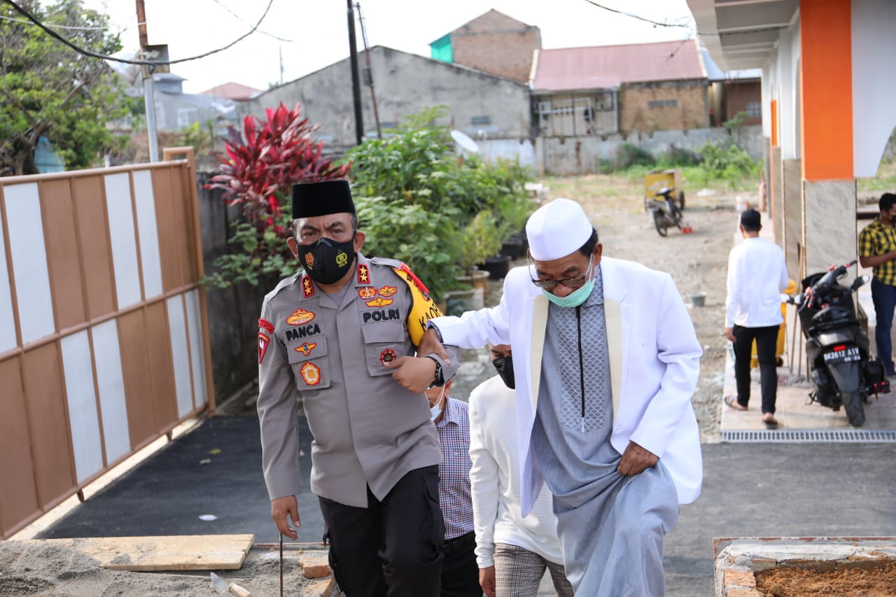 Jelang Lebaran, Kapoldasu Silaturahim ke Ponpes Al-Kautsar Al-Akbar |