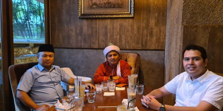 Pilkada Simalungun, Partai Gerindra Siap Dukung Sosok Muda Berprestasi  Azi Pratama Pangaribuan