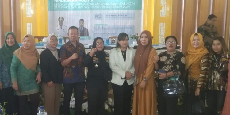Ketua GM FKPPI Pc 0204 Tebing Tinggi Menghadiri Acara Sosialisasi Pemberdayaan Perempuan di Gedung Hj Sawiyah Tebing Tinggi