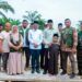 Acara peletakan batu pertama untuk pembangunan pesantren peradaban sahabat yatim dan dhuafa
