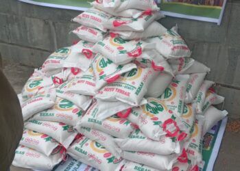 Pandawa Kota Tebing Tinggi Bersama KSJ Mengadakan Acara Pasar Murah Dan Berbagi Beras Gratis