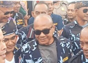 Ribuan Massa AMPI se-Sumatera Utara, Menyambut Kedatangan Ketum, Beserta Rombongan DPP AMPI di Bandara Silangit Kab. Tapanuli Utara.