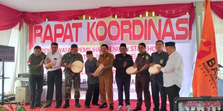 Rapat Koordinasi Panwaslu Sekecamatan Kota Tebing Tinggi