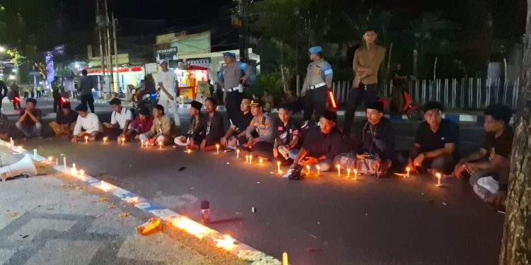 Polres Sampang Nyatakan Duka Mendalam, Gelar Sholat Ghaib untuk Driver Ojol yang Berpulang di Jakarta