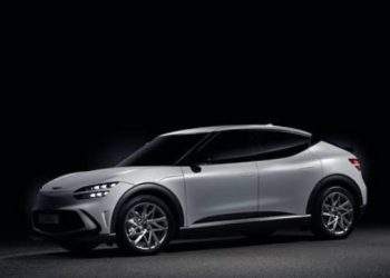 Hyundai Stargazer di GIIAS 2025 MPV Cerdas yang Tumbuh Bersama Keluarga Indonesia