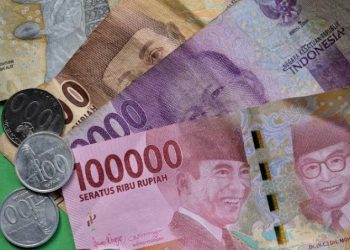 Rupiah Anjlok, Inflasi Naik: Ancaman atau Momentum Ekonomi Indonesia?