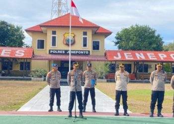 Kapolres Jeneponto Pimpin Apel Pagi, Tekankan Kedisiplinan dan Pelayanan Prima