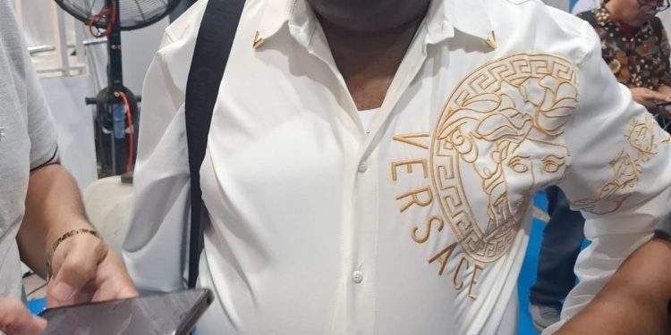 Robert George Hadiri Peresmian Partai Rakyat Indonesia