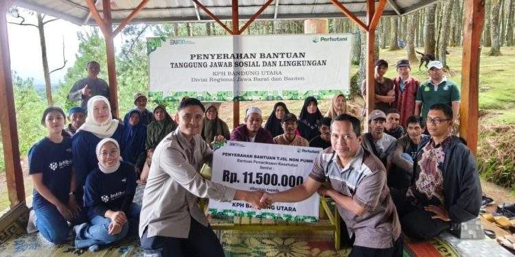 Perhutani Bandung Utara Gelar Pemeriksaan Kesehatan Gratis bagi Kelompok Tani Sadap