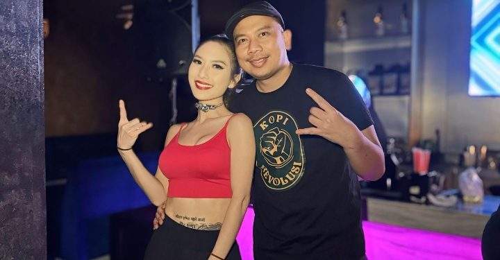 Puput Carolina Hadir di Grand Opening Kopi Revolusi: Dari Kompor ke Kopi — Semangat Kolaborasi dan Persahabatan