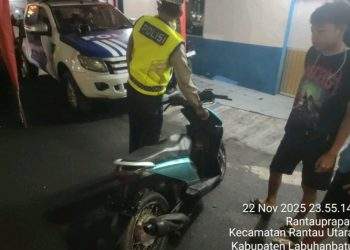 Sat lantas Polres Labuhanbatu Tertibkan Knalpot Brong dalam Rangka Ops Zebra Toba 2025