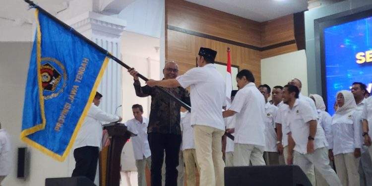 Ketua Umum PWI Pusat Lantik Pengurus PWI Jateng Periode 2025-2030