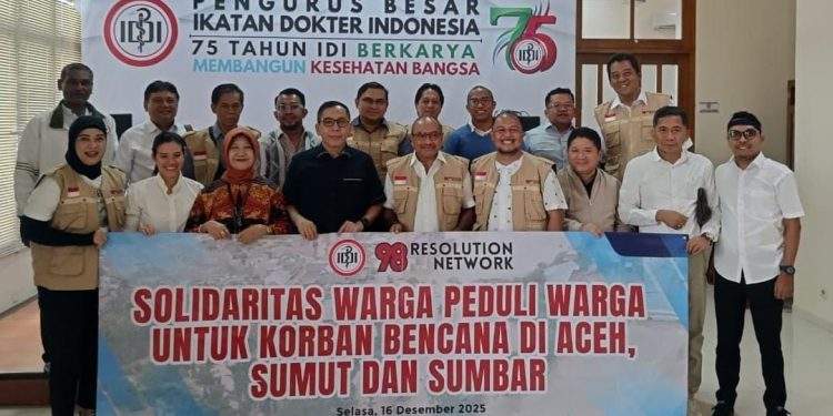 Ketum PB IDI Terima Kasih Sumbangan Aktivis 98 Resolution Network, Akan Disalurkan Penangan Kesehaatan Korban Bencana Sumatera