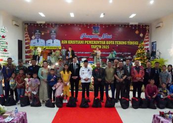 Wali KotaTurut Hadir Dalam Perayaan Natal ASN Pemko Tebing Tinggi 2025
