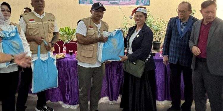 Tali Kasih Natal Berlanjut Di Daerah, 98 Resolution Network: Pemerintah Sangat Optimal Atasi Bencana Sumatera