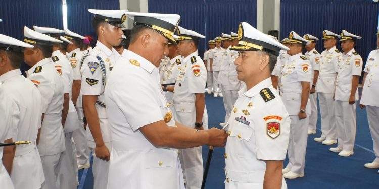 Mantan Wartawan Jabat Kadispen Kodaeral IV