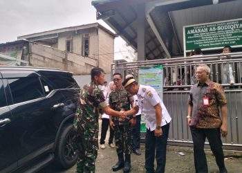 Humanis dan Peduli, Letkol Inf Yudho S. Hadir Langsung dalam Kegiatan Santunan Panti Asuhan Rajeg   