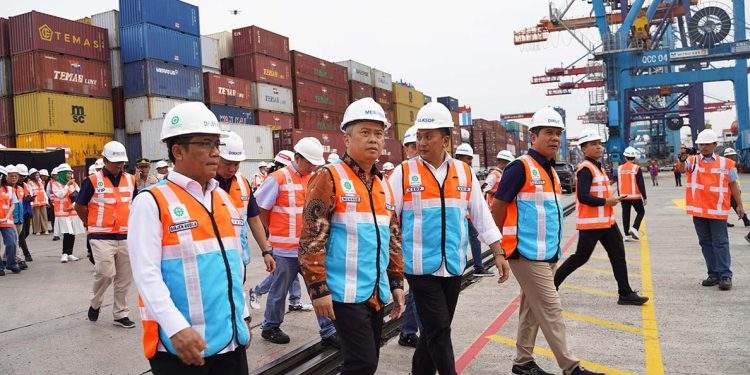 IPC TPK Berkolaborasi Bersama Temas Group Dukung Pendistribusian Bantuan Bencana   