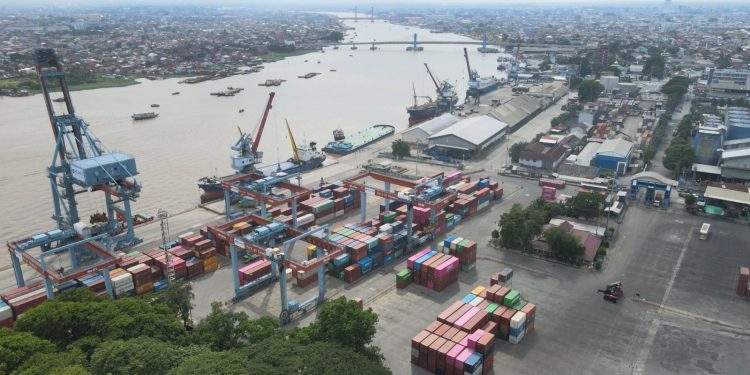 Hadapi Tekanan Perdagangan Global, IPC TPK Palembang Catat Pertumbuhan 6,15% Sepanjang 2025