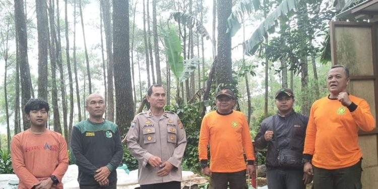 Perhutani Bersama Stakeholder Lakukan Patroli Siaga Bencana Alam di Cikole