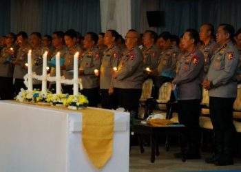 Mabes Polri Melaksanakan Ibadah dan Perayaan Natal 2025   