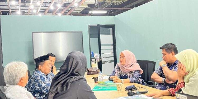 Kades Parakan “Alergi” Dengan Jurnalis