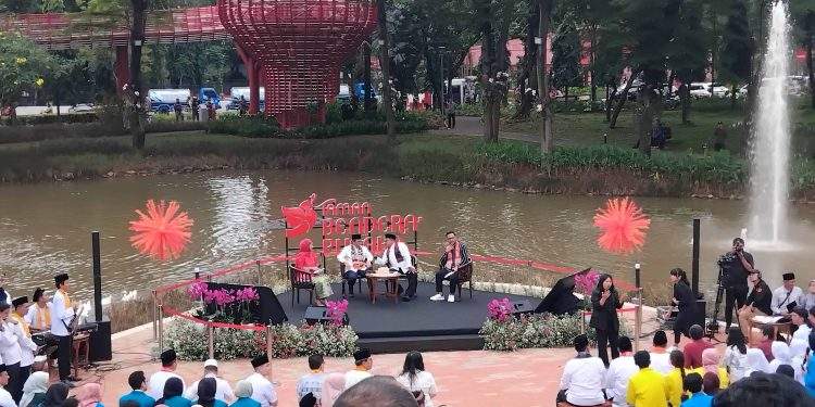 Satu Tahun Membangun dari Bawah, Gubernur Pramono dan Wagub Rano Paparkan Capaian Pembangunan Jakarta