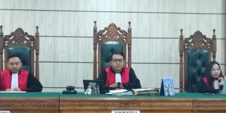 4 Hakim Di PN Labuan Bajo Diduga Bermain Kotor, Surat Tanah Tidak Ada Luasnya Diputuskan Sah