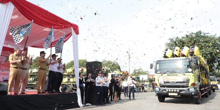 Wakil Wali Kota Jaktim Lepas 388 Motor Pemudik dalam Program Mudik Gratis Pemprov DKI di Terminal Pulogadung