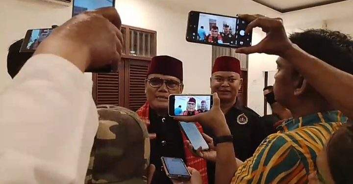 Ramadhan Penuh Cinta ke-15: Dewan Adat Bamus Betawi dan Syarikat Islam Santuni 500 Anak Yatim di Condet
