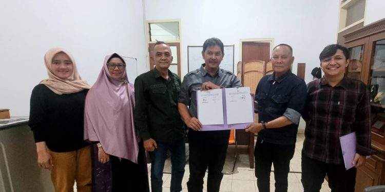 Perhutani Bersama CV Gilang Kencana Teken Kerja Sama Pemanfaatan Jasa Lingkungan Wisata Curug Cijalu