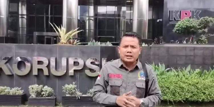Bau Mafia Cukai Kian Menyengat! AMI Tekan KPK Usai Periksa Pengusaha Rokok