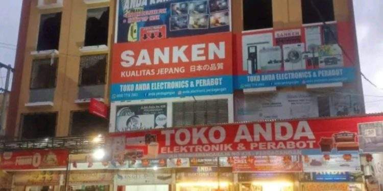 Agar Tak Dituding Lakukan Pembiaran,Kapolsek Dan Camat Dimitah Menutup THM Anda Perdagangan