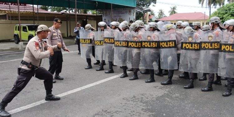 Polres Pasbar Gelar Latihan Dalmas, Pastikan Tindakan Profesional di Lapangan