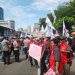 100 Orang Buruh Datangi DPR/MPR dalam Rangka Mayday, Polda Metro Jaya Menyambut dengan Humanis
