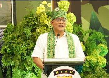 Berkunjung ke Mapolda Riau, Menteri Lingkungan Hidup Dorong Replikasi Green Policing Secara Nasional