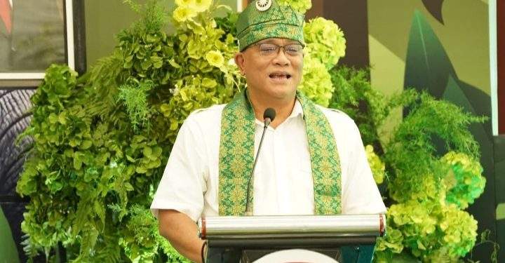 Berkunjung ke Mapolda Riau, Menteri Lingkungan Hidup Dorong Replikasi Green Policing Secara Nasional
