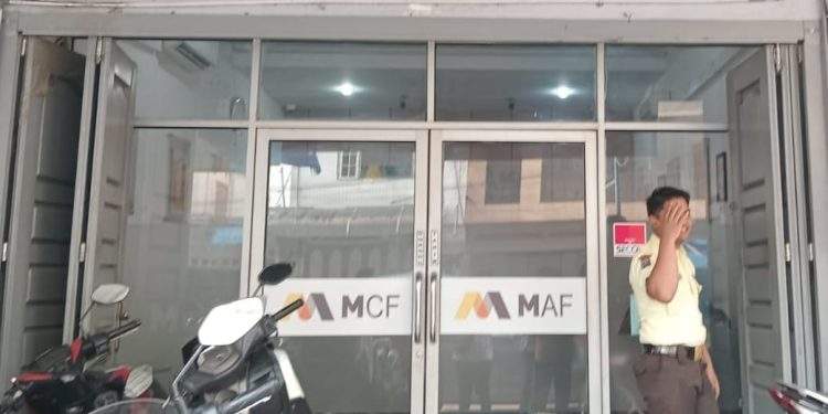 Diduga Kuat Langgar Prosedur, Leasing MCF Tarik Sepeda Motor Konsumen Saat Pembayaran Angsuran di Kantor
