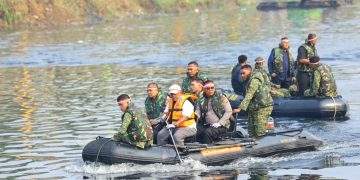 Pangdam Jaya, Kapolda Metro Jaya dan Pemprov DKI Bersih-Bersih Sungai Bersama Masyarakat