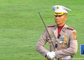 Presiden Puji Tertibnya Upacara Penurunan Bendera, Danup Diminta Langsung Menghadap