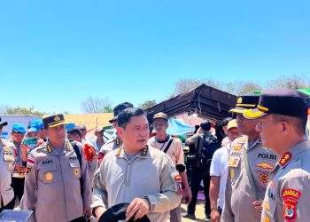Astamaops Polri Cek Langsung Posko Pengungsi Gempa NTT, Siapkan Dukungan SAR hingga Layanan Medis