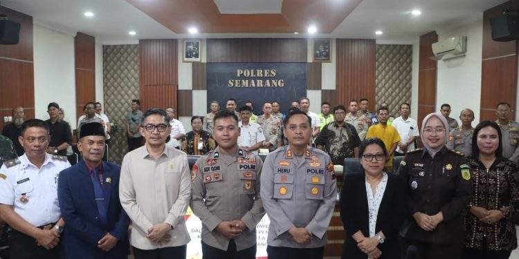 Kompolnas Visitasi Polrestabes dan Polres Semarang, Soroti Inovasi Pelayanan dan Pemberdayaan Masyarakat