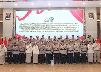Kapusdokkes Polri Pimpin Upacara Pelantikan Jabatan Sespusdokkes Polri, Karodokpol Pusdokkes Polri dan Karumkit Bhayangkara Tk.I Pusdokkes Polri.