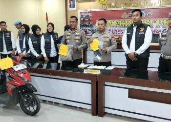 Polres Pasaman Barat Paparkan Aksi Brutal Suami Pelaku KDRT di Lingkuang Aua