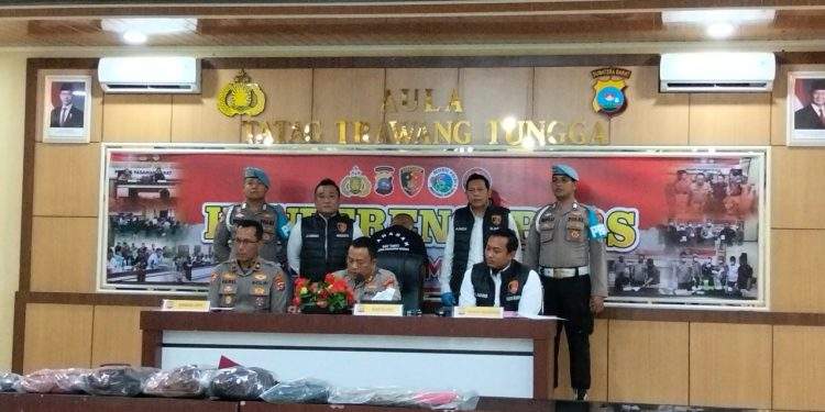 Polres Pasaman Barat Beberkan Pengungkapan Kasus Pembunuhan Ibu dan Nenek di Sungai Aur