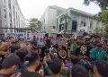 Setelah Ketegangan Dipagar DPRD,BEM SI Sumut Tuntutan Tanda Tangan